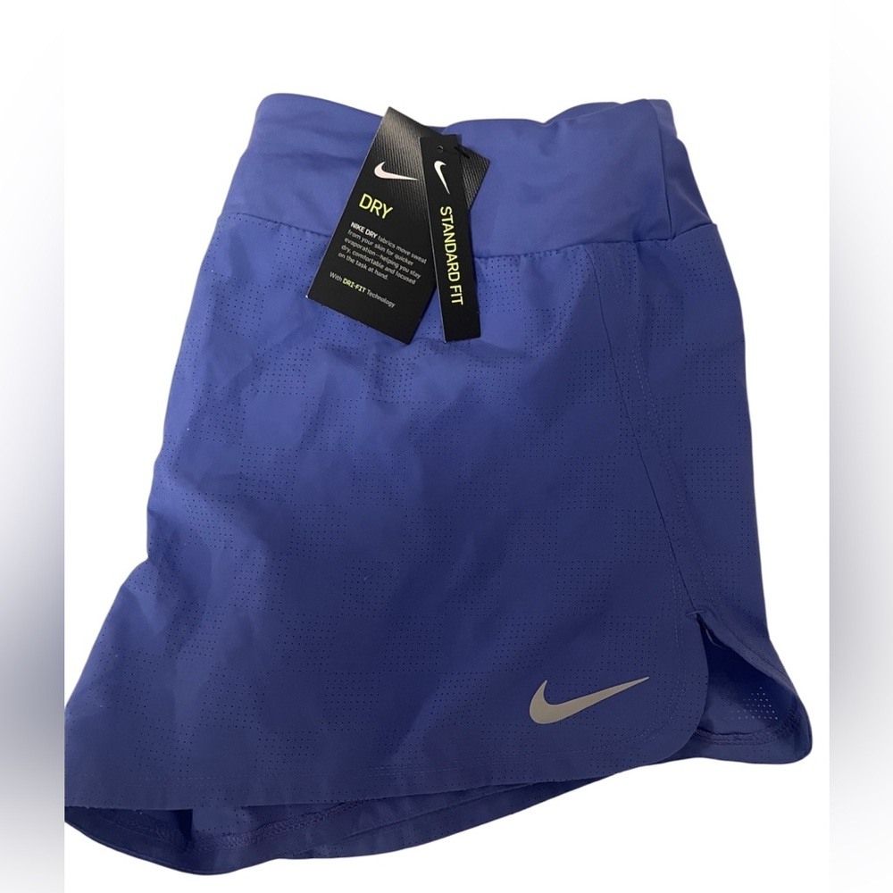 NWT Nike Dry Dri-Fit Vented Running Shorts Light Purple Periwinkle Lightweight